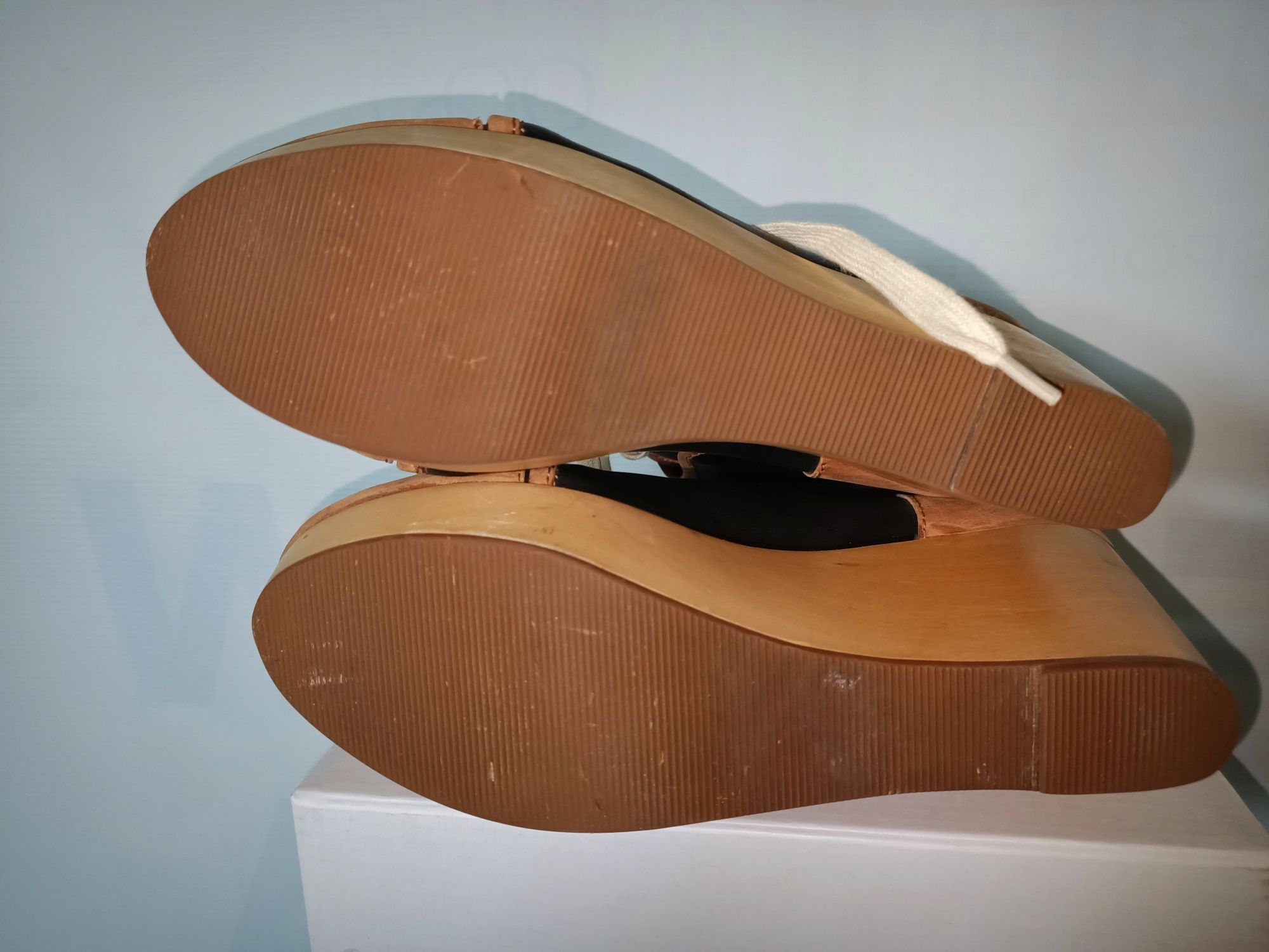 Friis &  Company buty damskie sztyblety, drewniaki r.40