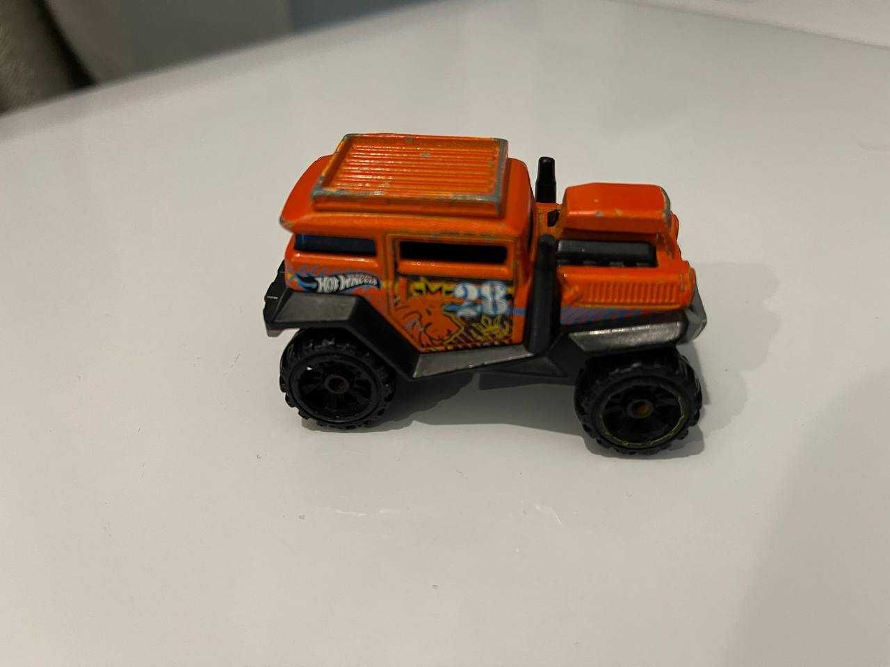 Игрушки машинки Hot Wheels Хотвилз