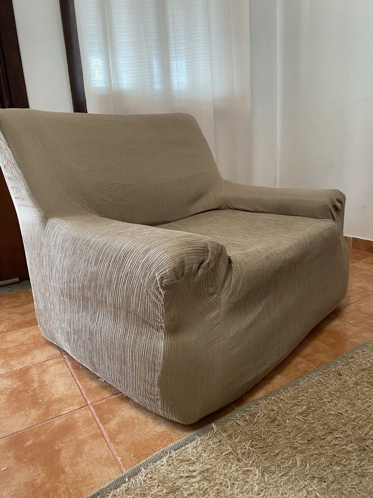 Sofa cama + poltronas