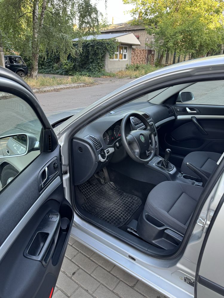Skoda Octavia А5 1,9 tdi 2006р мкпп в ідеальному стані, обслугована