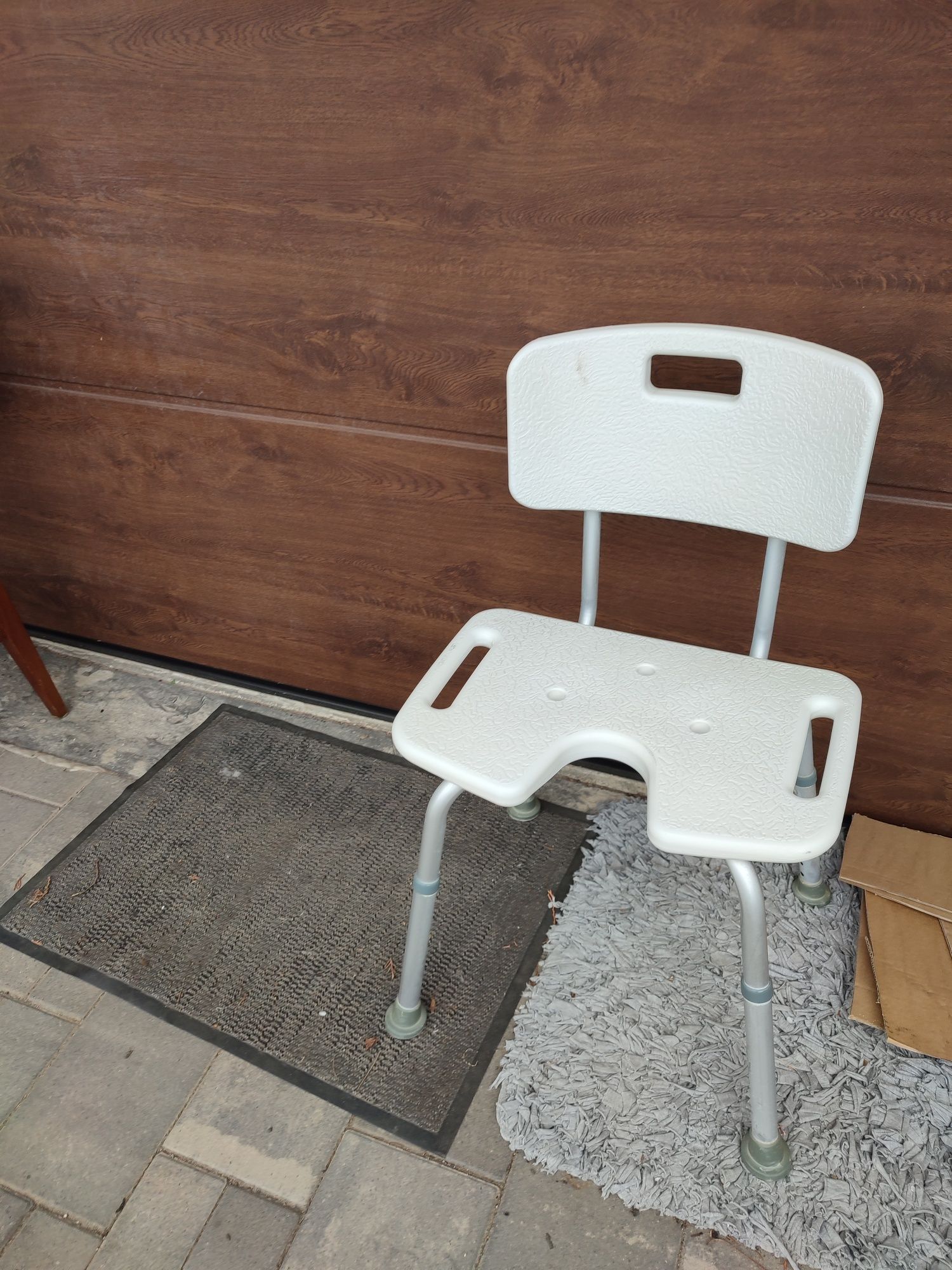 Krzesło pod prysznic