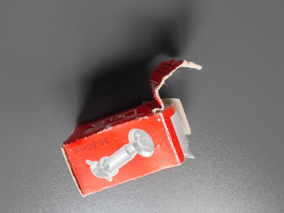 Wizjer "judasz" do drzwi