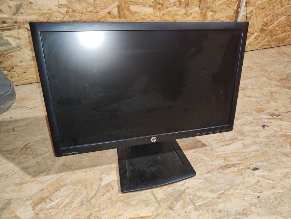 Monitor HP 23' Full HD, sprawny [rezerwacja]