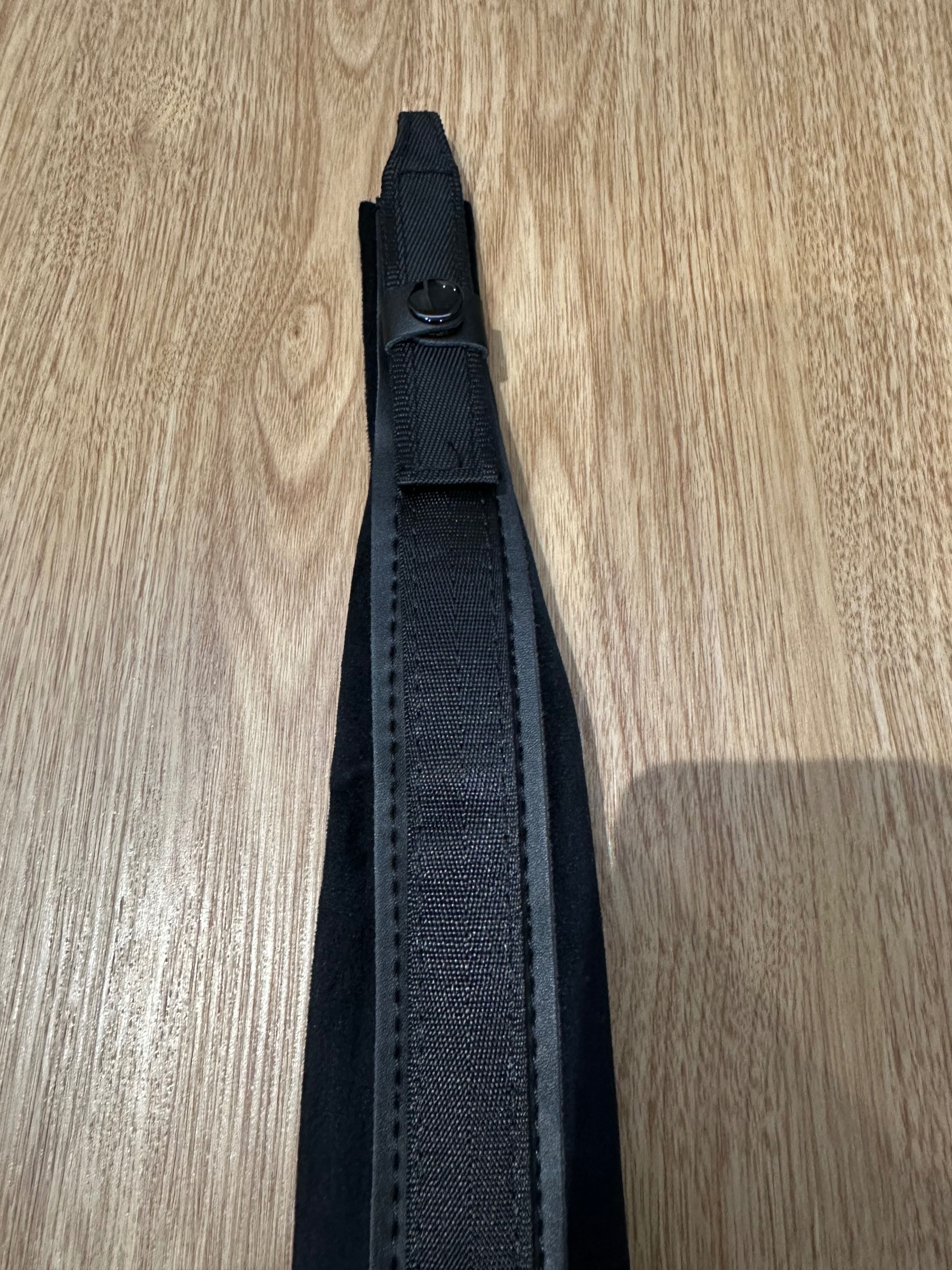 Correias Concertina Veludo Pretas 6cm