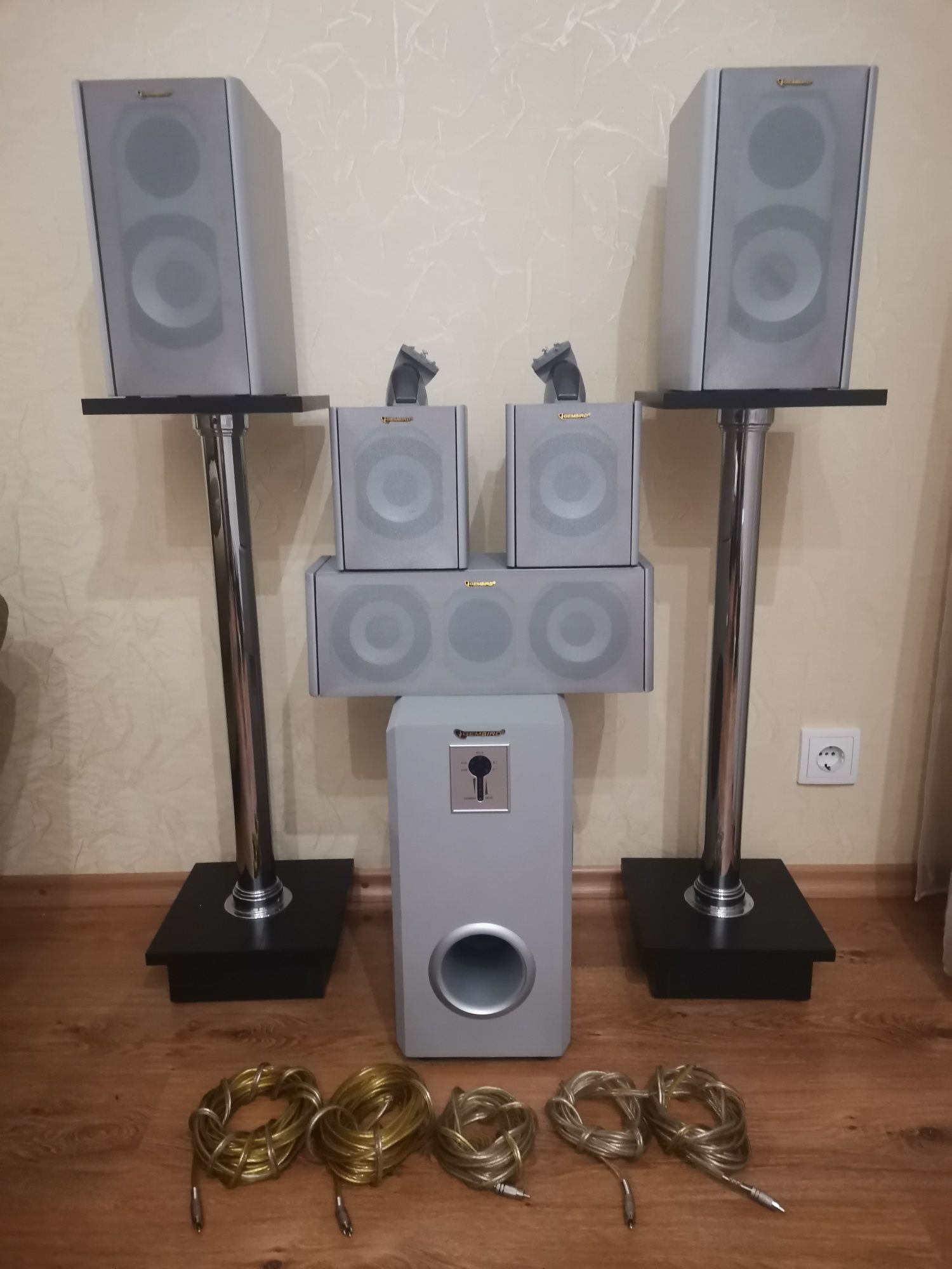 Домашній кінотеатр 5.1