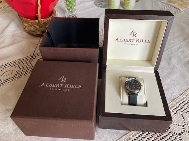 Zegarek Albert Riele