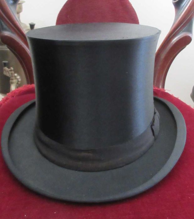 Zabytkowy jedwabny cylinder Szapoklak Konrad .Huiffner