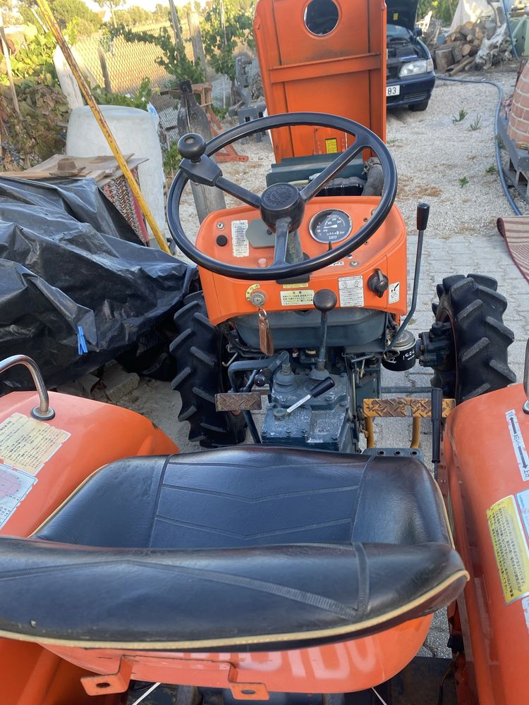Trator Kubota ZL1501 DT