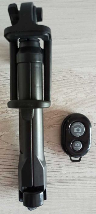 Селфи держатель Штатив-монопод Тринога Пульт Android iOS