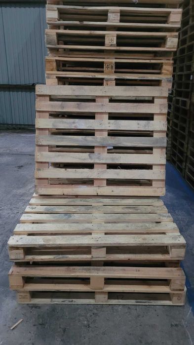 Купуємо піддони/палети дорого