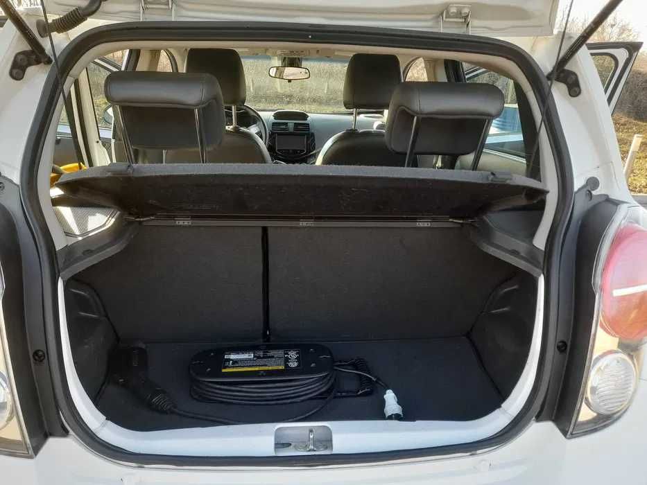 Chevrolet Spark EV 2016 электромобиль