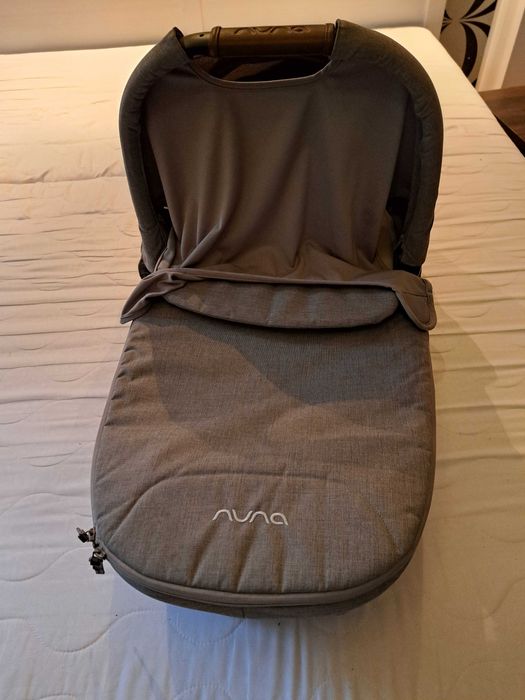 Gondola do wózka Nuna.