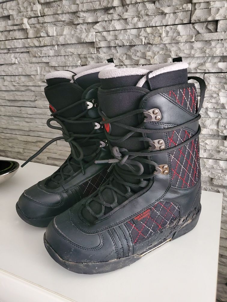 Buty snowboardowe,rozmiar 43,wkładka 28cm!