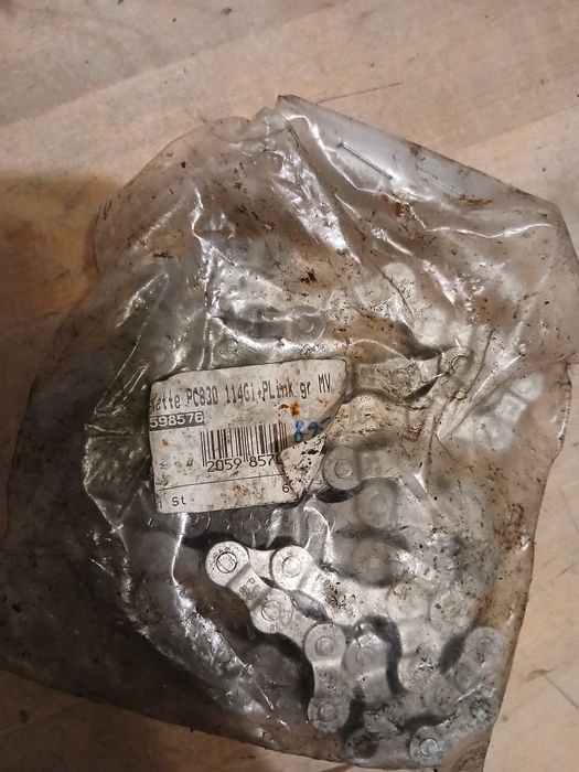 Nowy łańcuch rowerowy sram PC 830