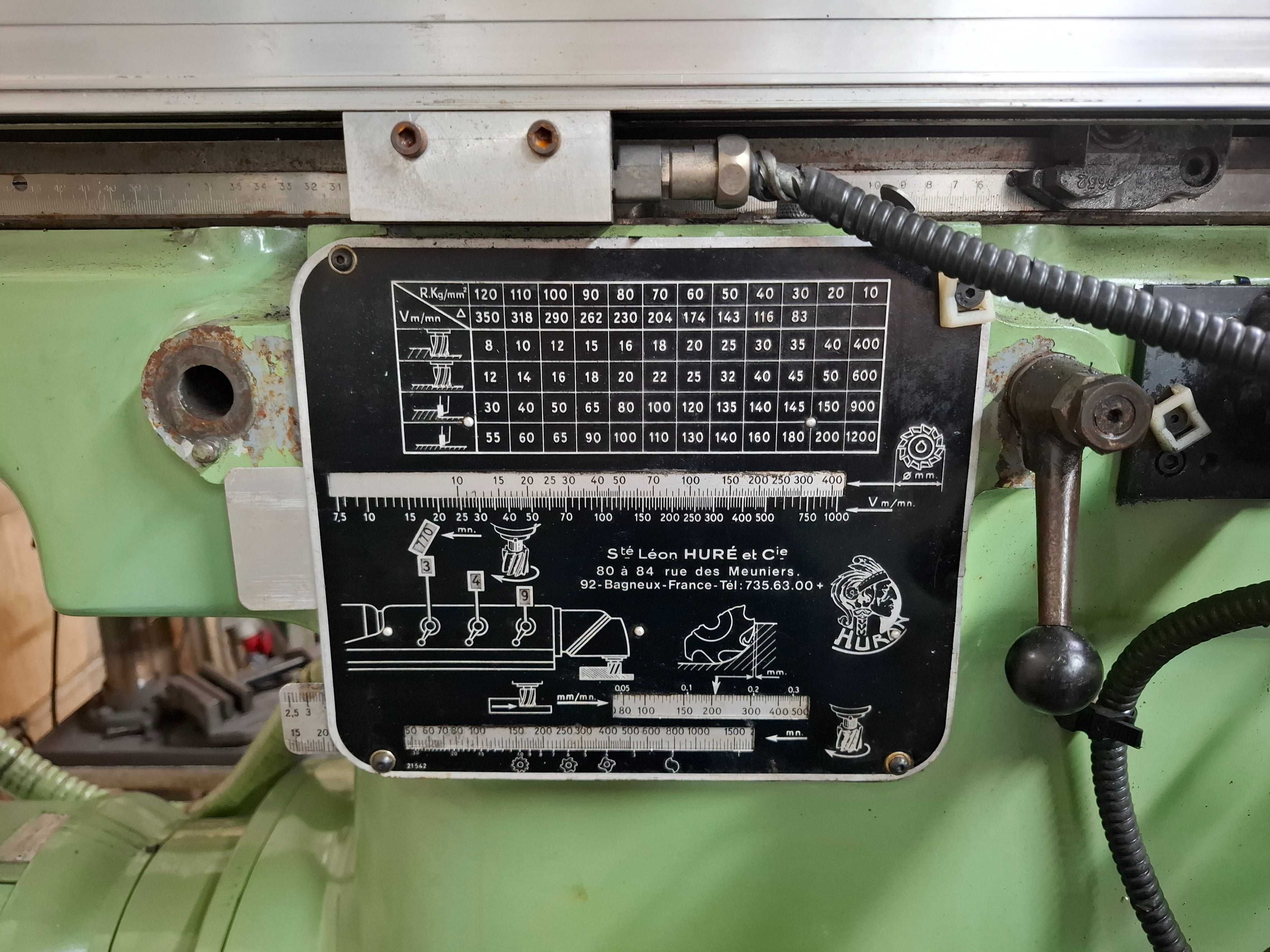 Fresadora Huron KU-5