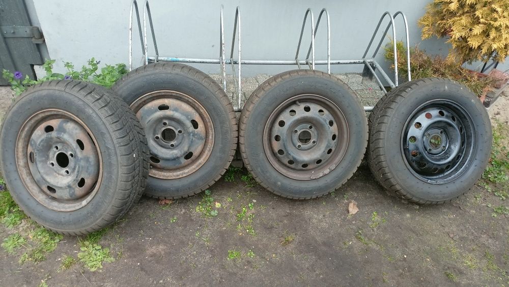 Opony zimowe komplet