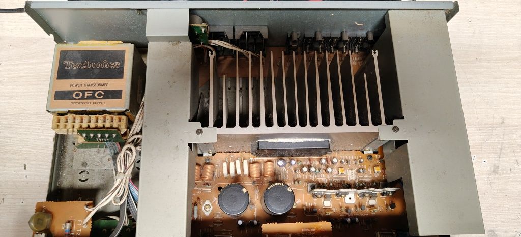 Wzmacniacz TECHNICS SU-V460. ClassAA