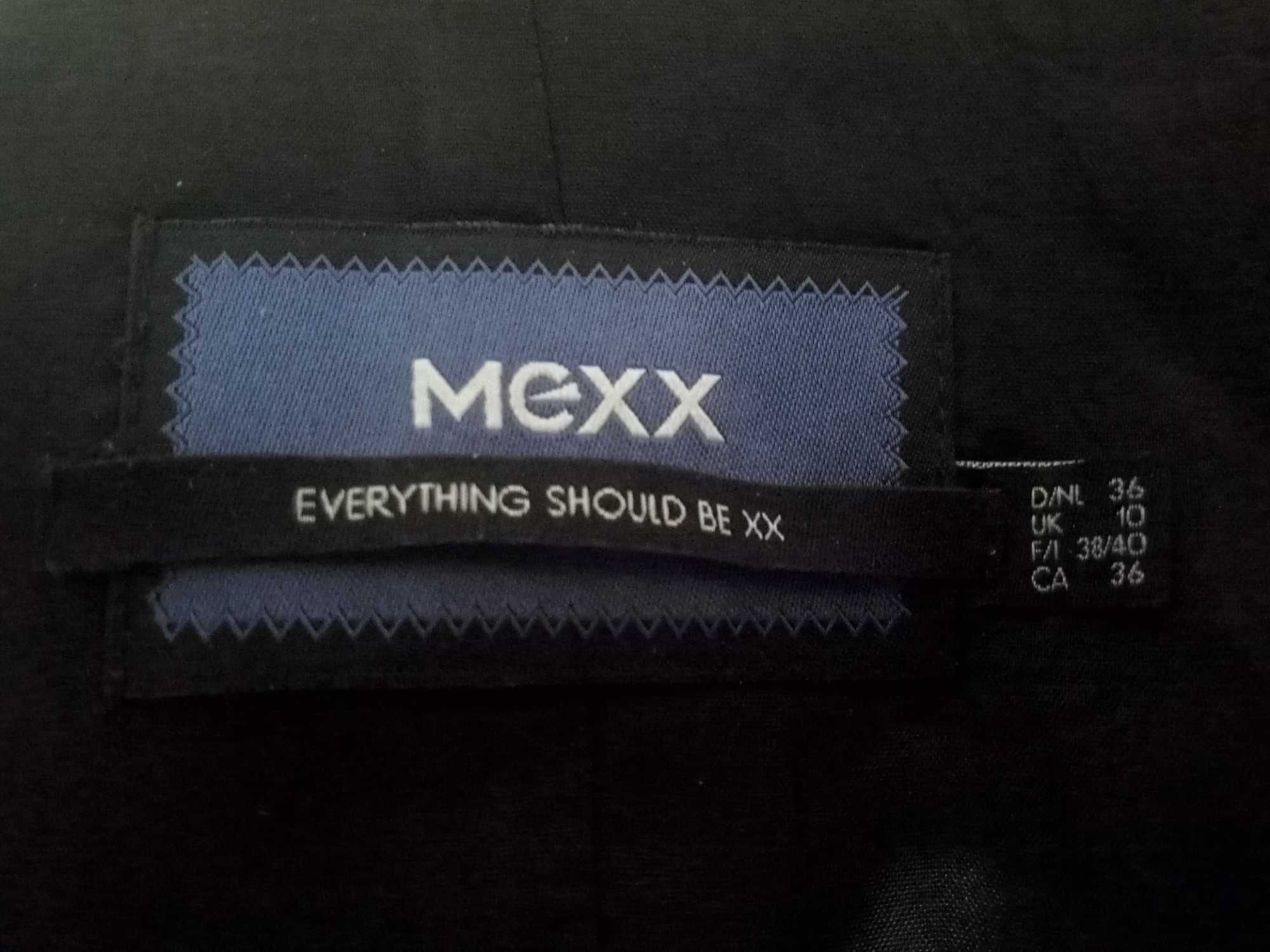 Стильное платье Mexx