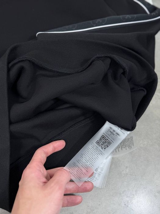 Худі  Guess з лампасами.