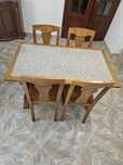 Conjunto de mesa e 4 cadeiras – Madeira Castanha