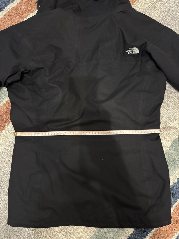 Жіноча куртка The North Face Summit Series HyVent Alpha, оригінал