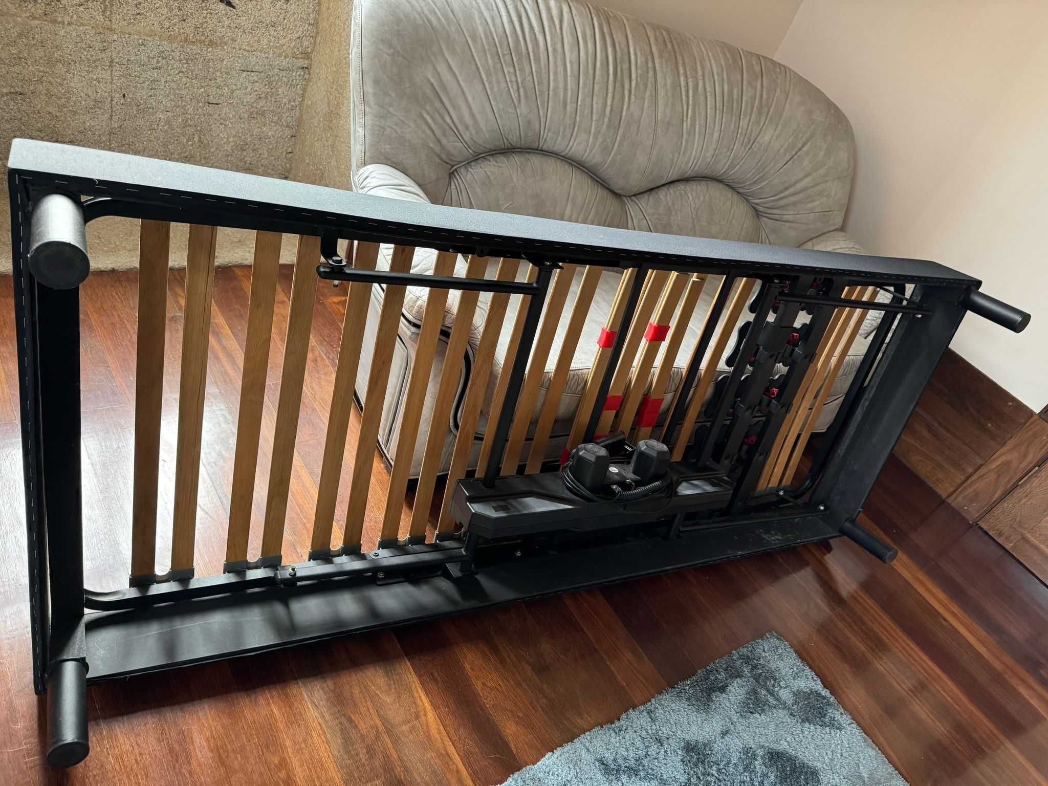 cama articulada semi nova