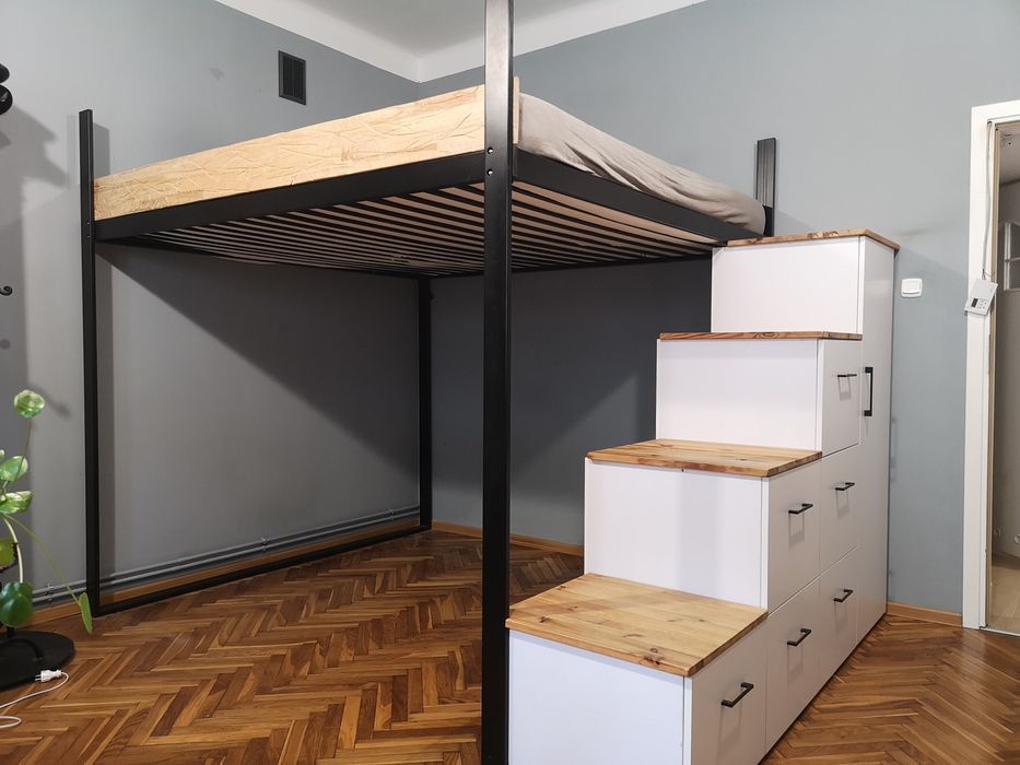 Łóżko antresola z szufladami