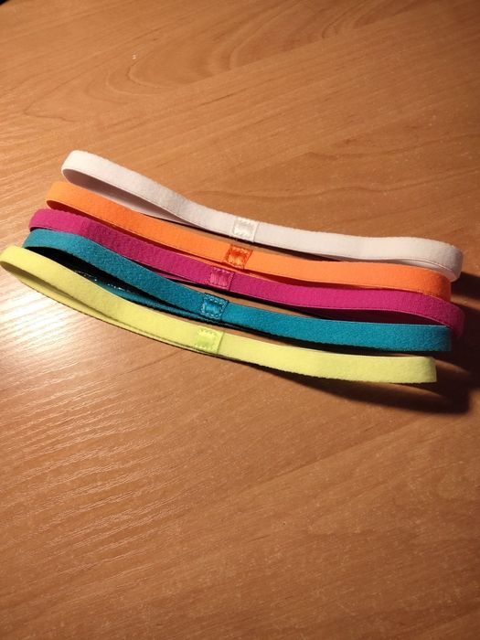 Резинка спортивная для волос