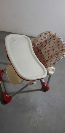 Cadeira de refeições bebe