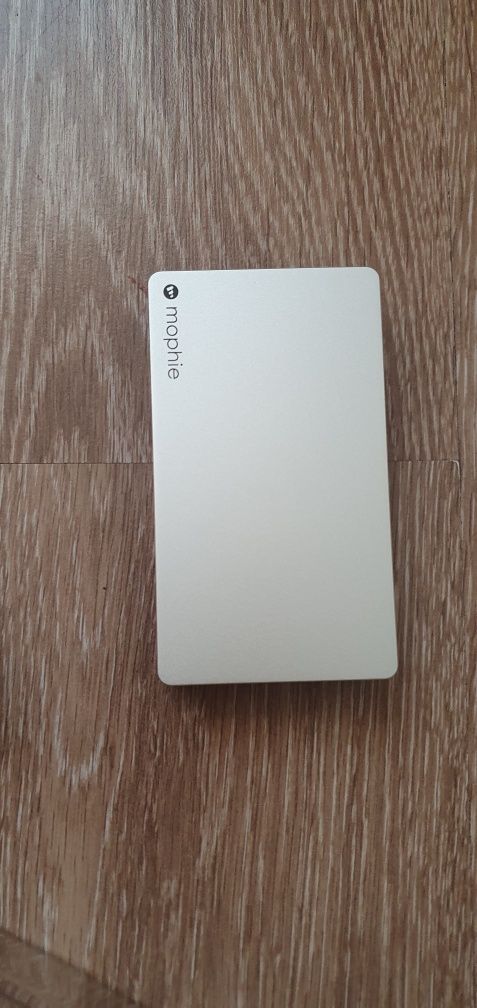 Повербанк,  Mophie powerstation 2942 B1 Micro USB, 5000 мА