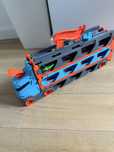 Samochod transporter hotWheels