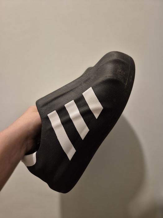Wkładane buty Adidas