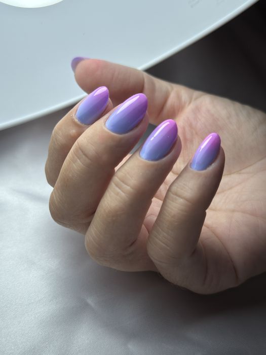 Modelka na paznokcie