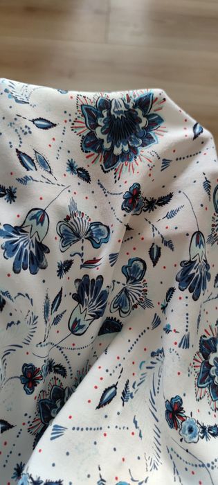 Śliczna letnia sukienka w kwiatuszki M/38/10 GAP 100% wiskoza viscose