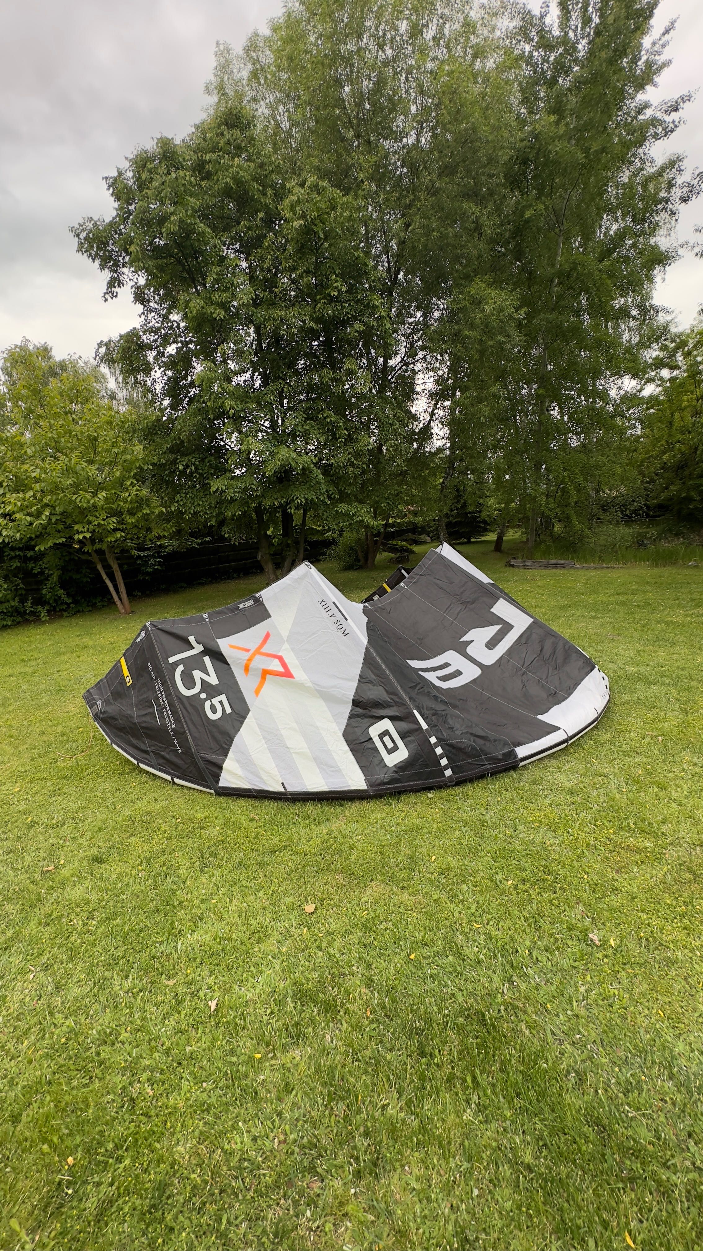 Latawiec CORE XR7 13,5m