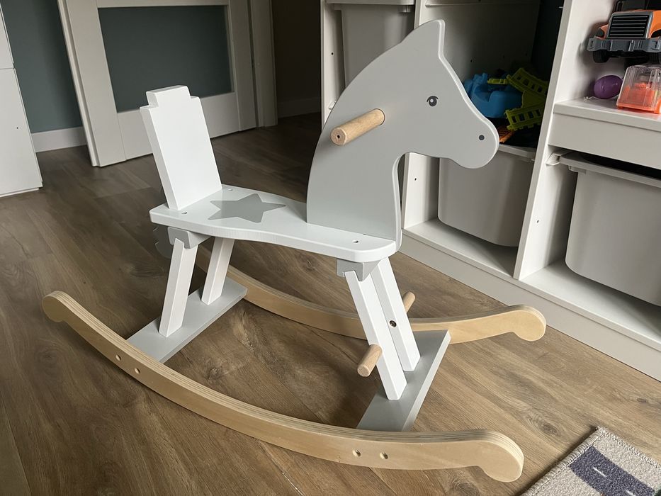 Drewniany konik na biegunach stan bdb