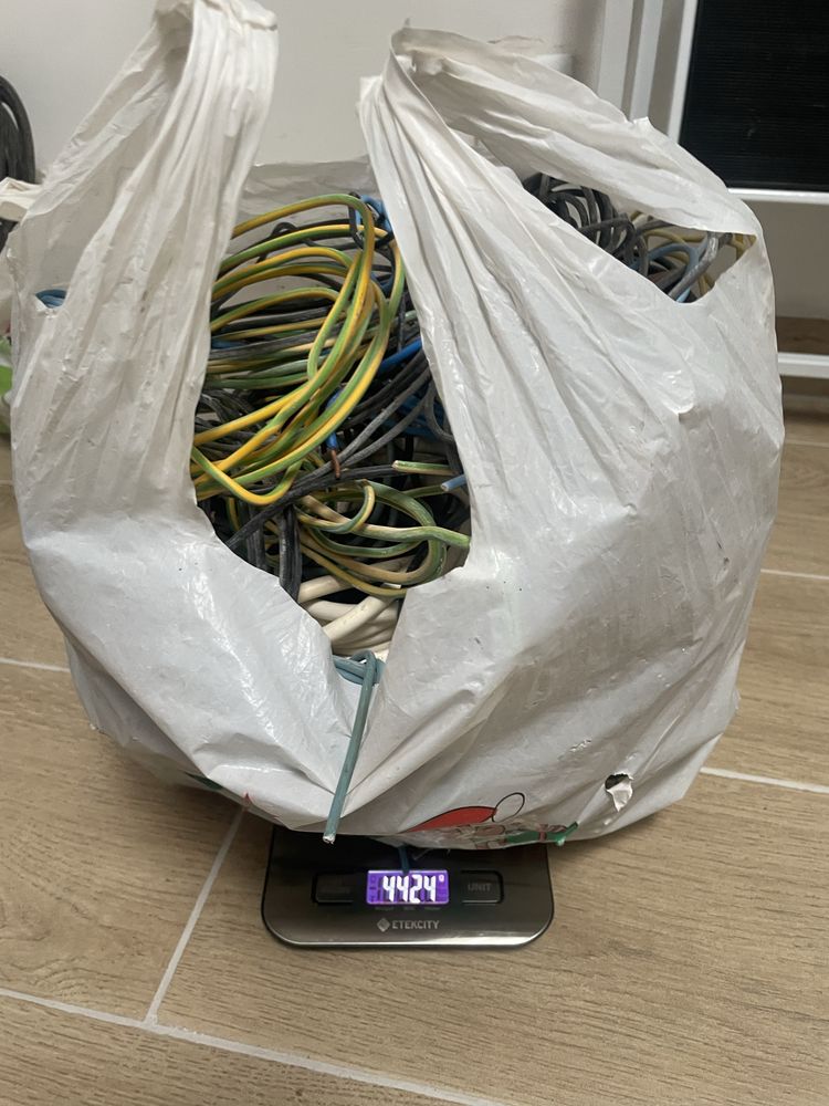 Lote de Sucata - Vendo a Melhor Oferta