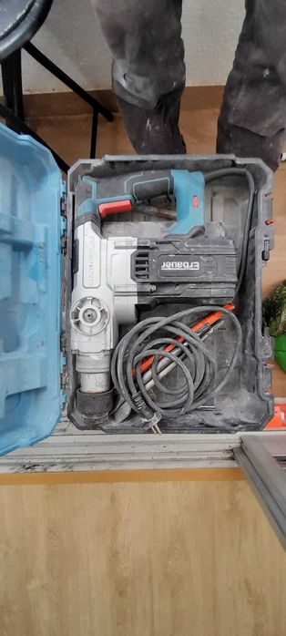 Vende se máquinas eletricas