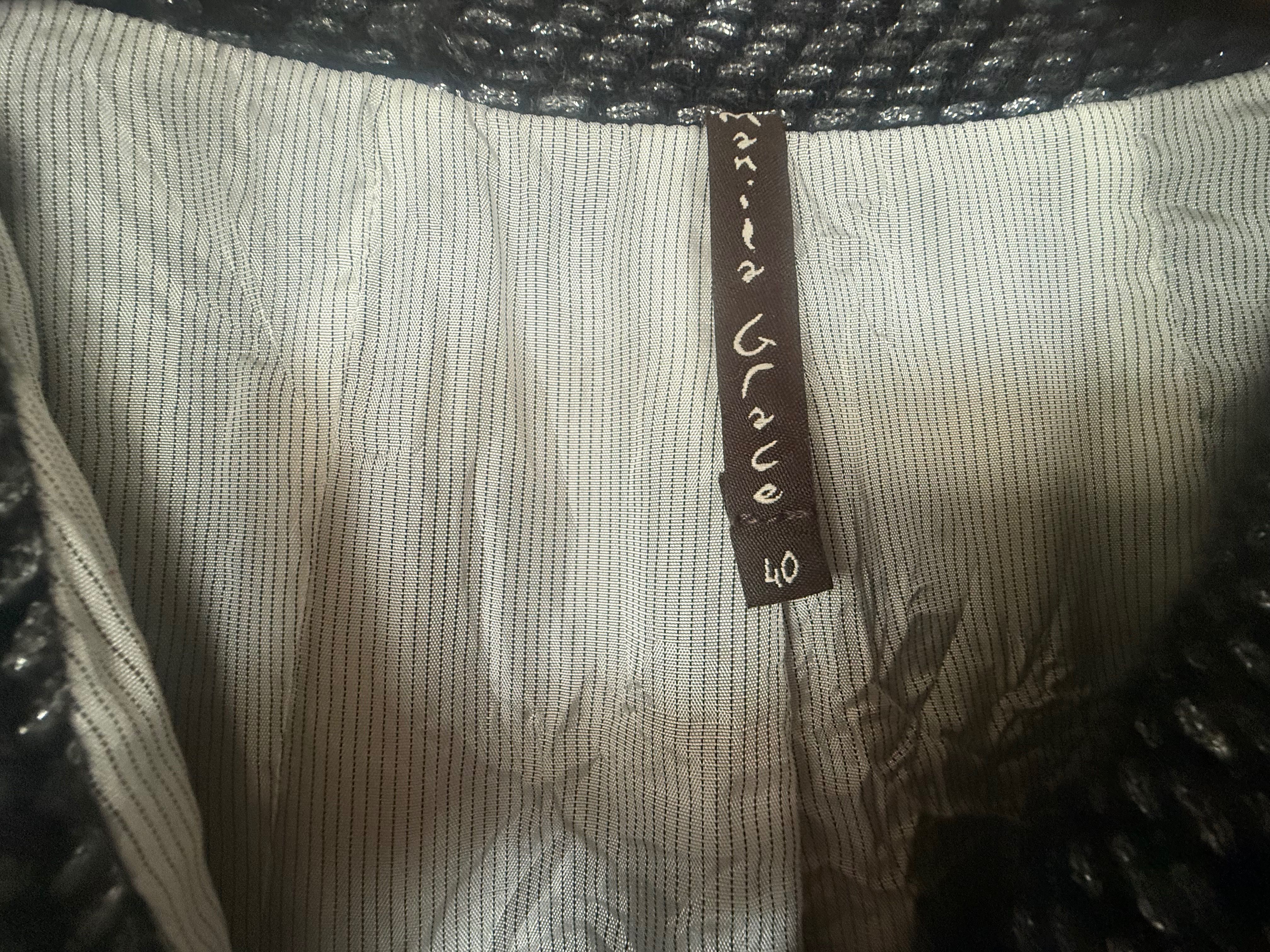 Uroczy żakiecik Manila Grace w stylu vintage