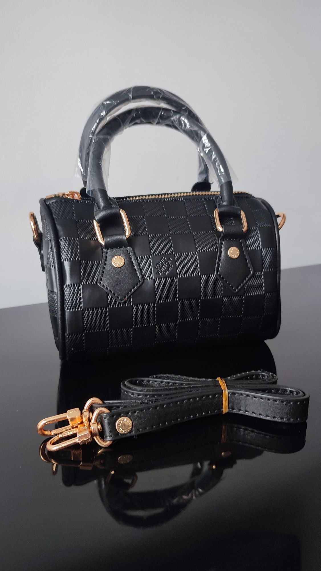 Mini torebka Louis Vuitton