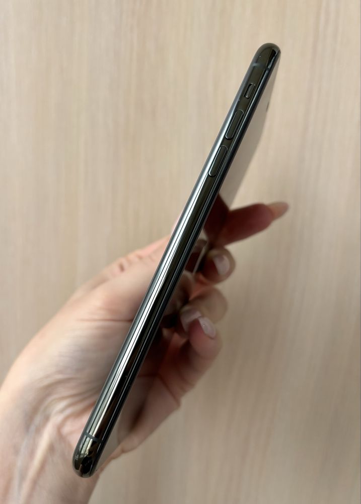 Apple iPhone 11 Pro Max на 64 Гб МЛМ