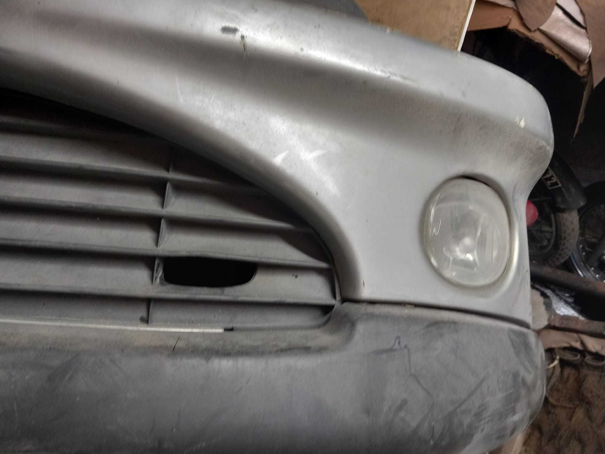 Vendo peças de automóvel