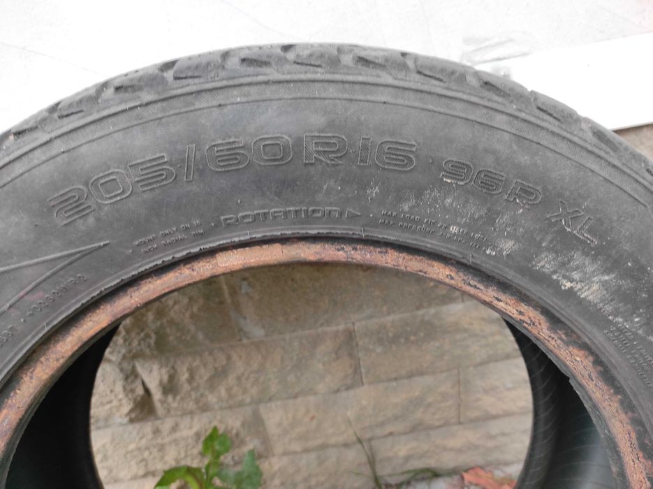 Комплект шин Nokian Hakkapelita R2, посилена боковина, протектор 4-5мм