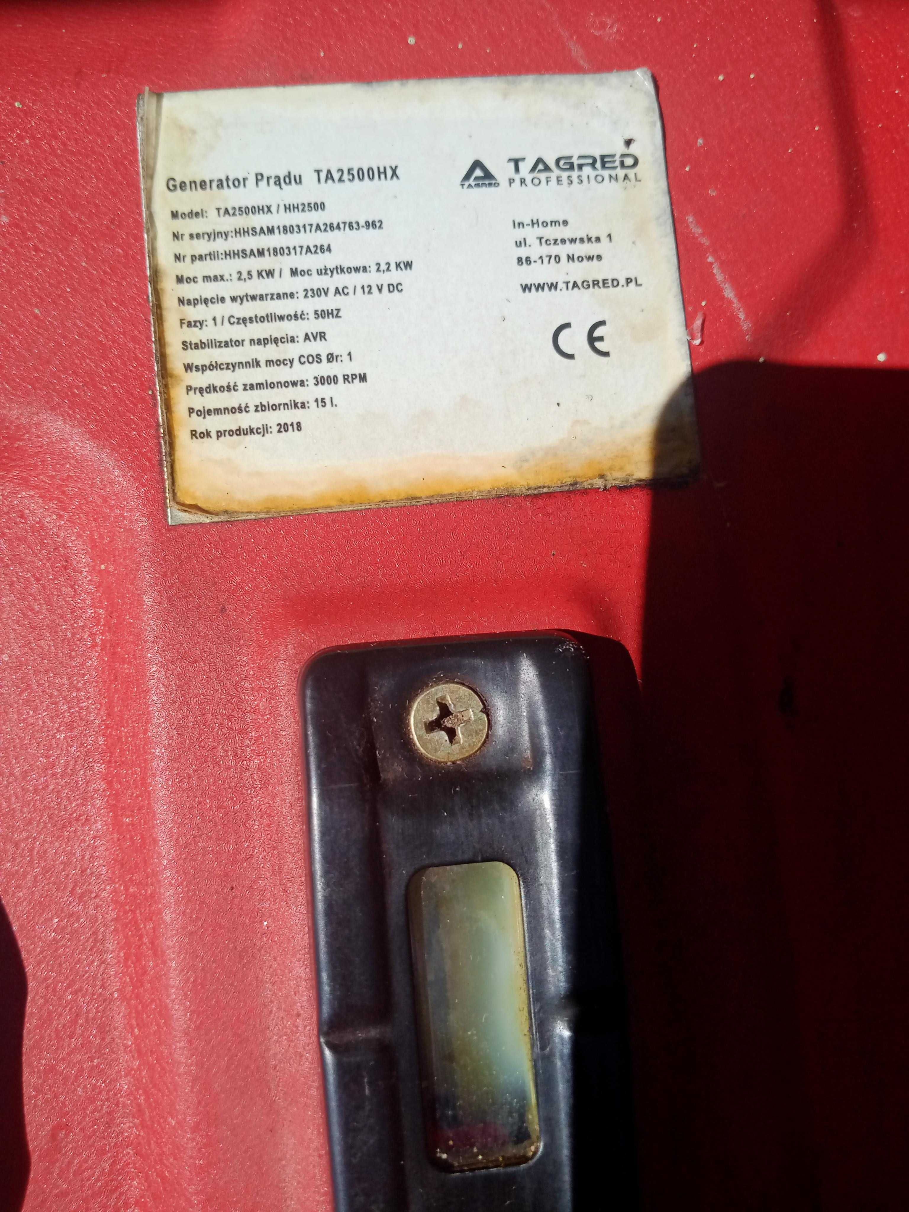 Agregat prądu 2,5kW TAGRED PROFESIONAL 230/12 V