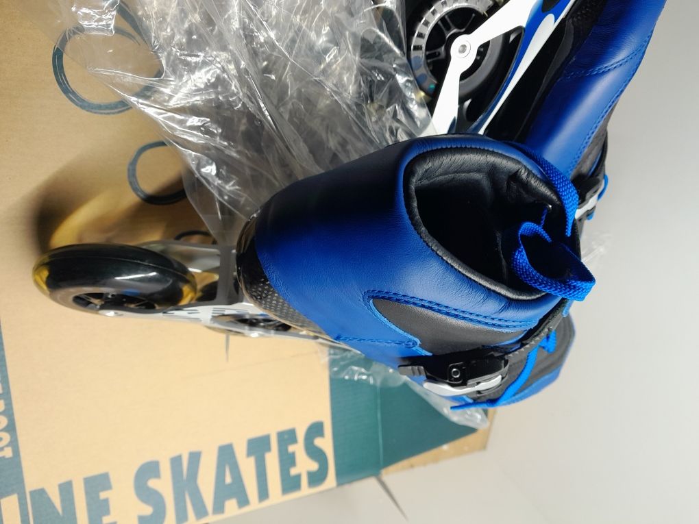 Rolki pro acro speed 5 kółek niebiesko czarne rozmiar 41 dł. 26cm