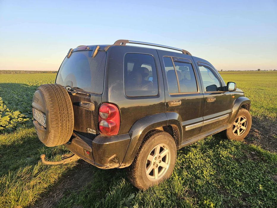 Sprzedam Jeep Cherokee 2.8 CRD, 2005 r. – diesel, stan dobry