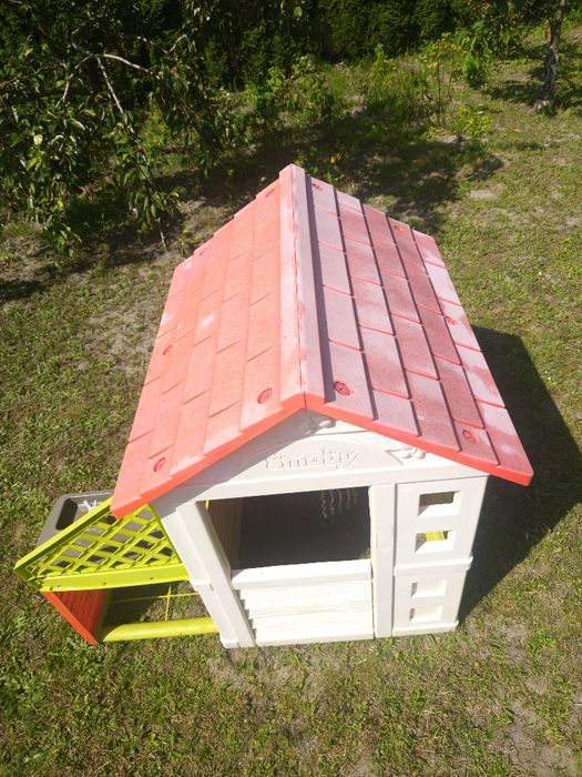 Domek ogrodowy smoby z podłogą