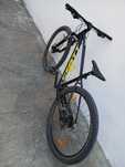 Bicicleta BTT scott