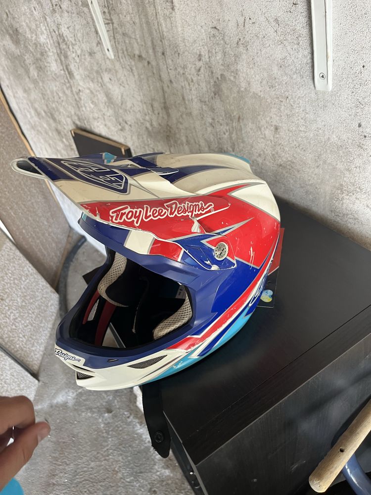 Capacete troy lee designs