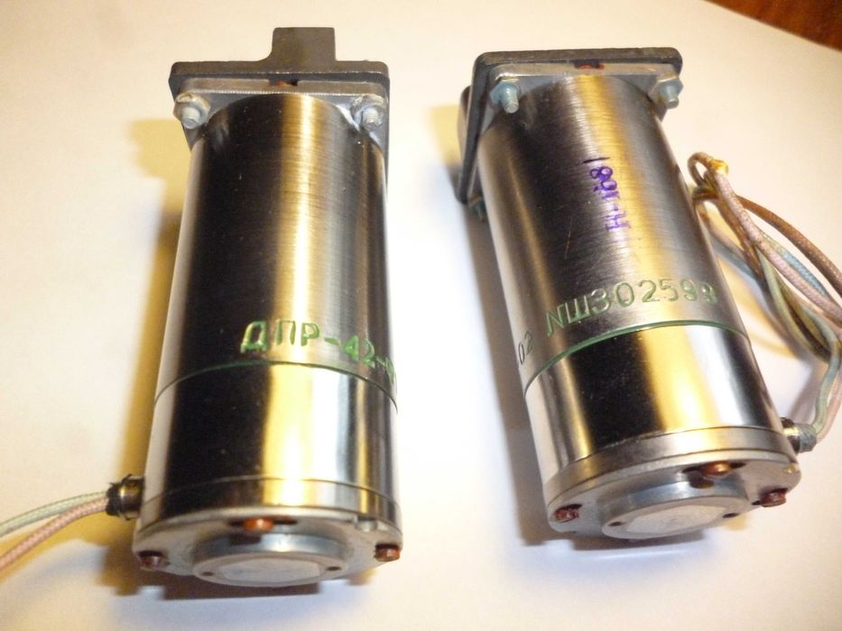 Двигатель  ДПР - 42 - Ф1 - 02.